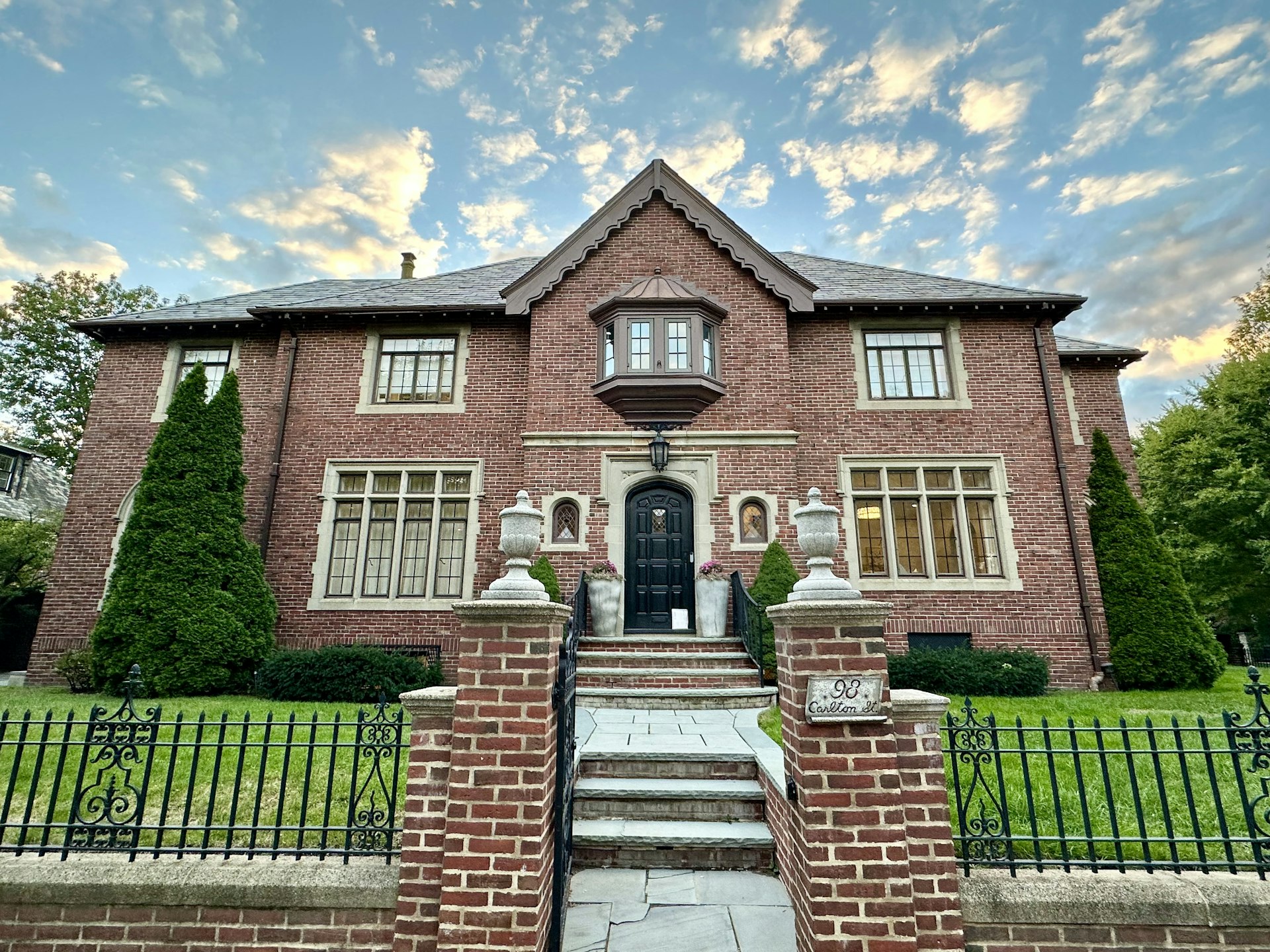 Brentwood High School homes for sale