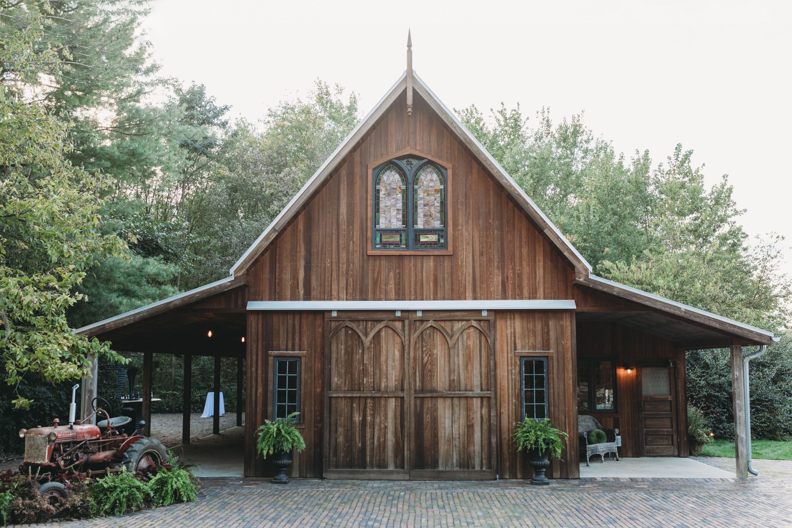Franklin vs. Brentwood, TN — a beautiful Williamson County home